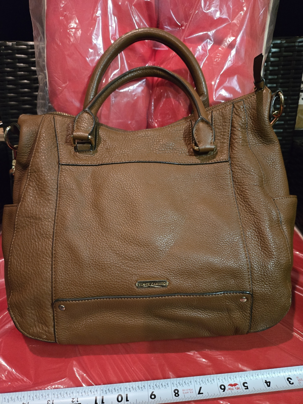 Vince Camuto Soft Brown Leather Shoulder Hand Bag🫶 Spot On Bottom😒